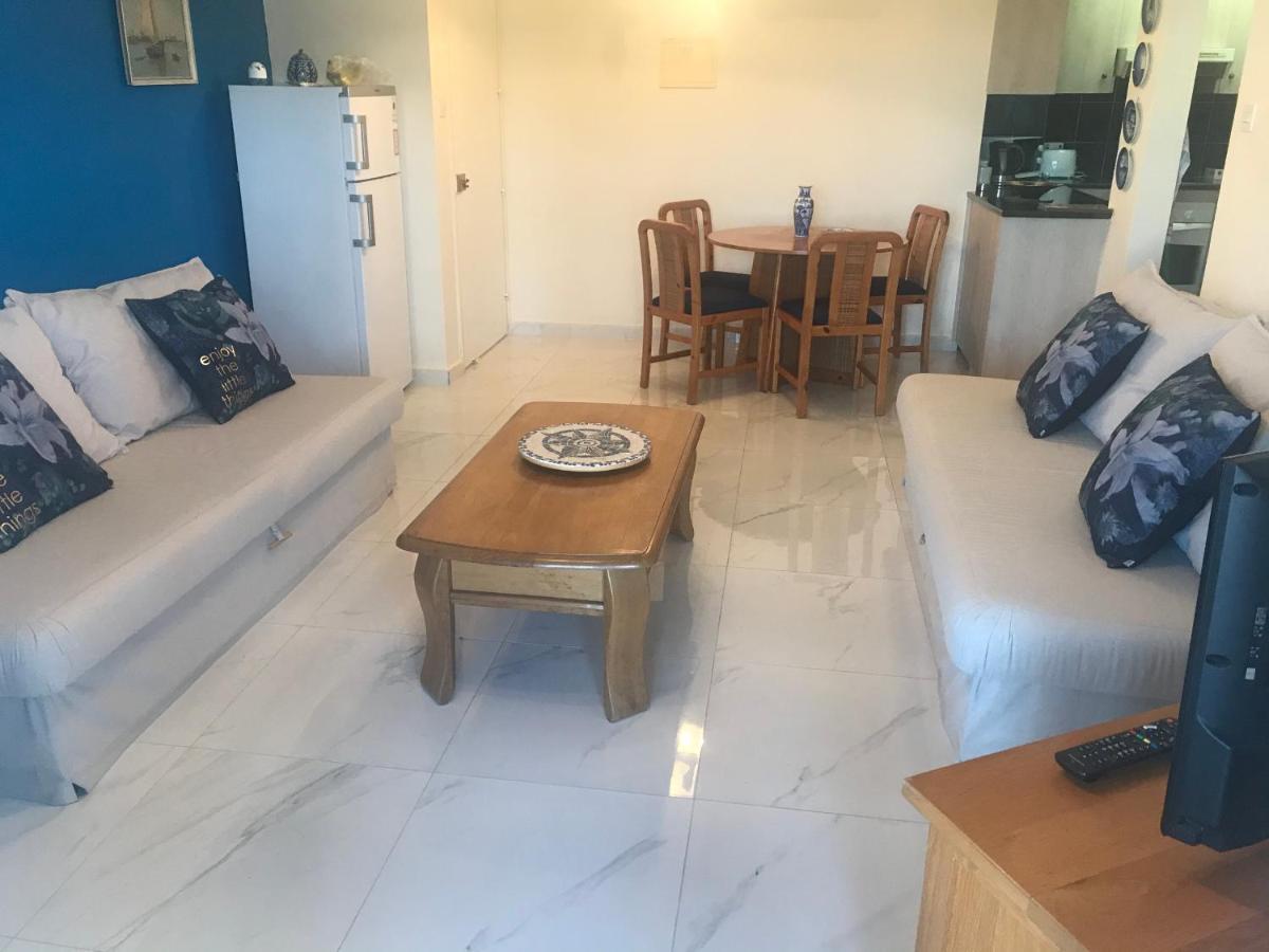 Latchi Holiday Flat Polis Екстер'єр фото