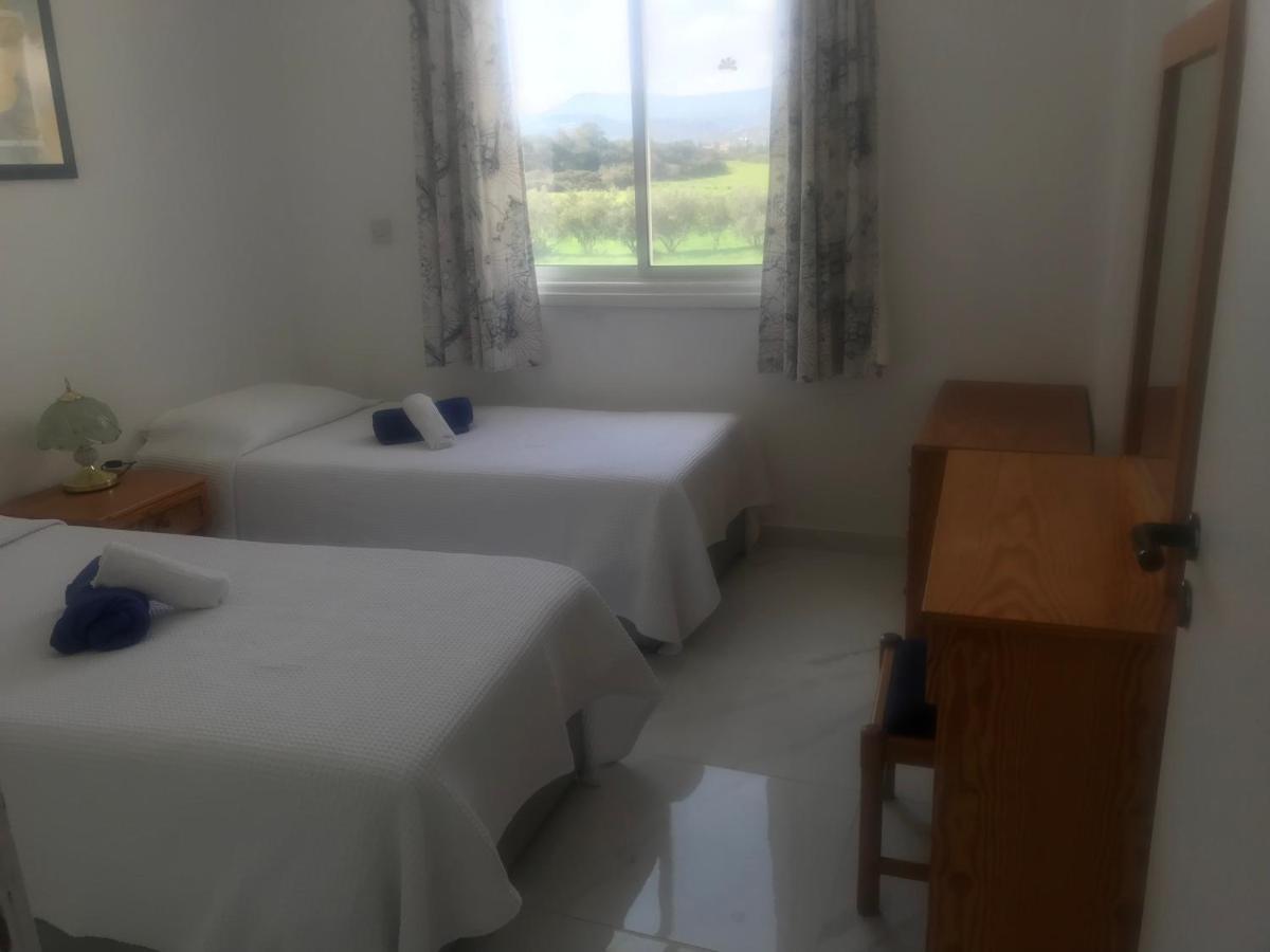 Latchi Holiday Flat Polis Екстер'єр фото