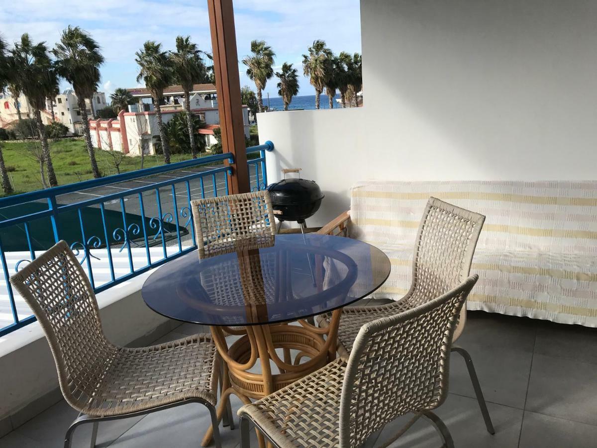 Latchi Holiday Flat Polis Екстер'єр фото