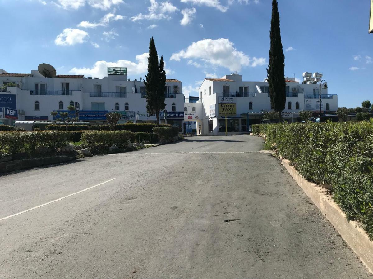 Latchi Holiday Flat Polis Екстер'єр фото